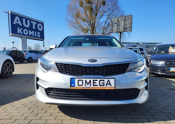 Kia Optima cena 59900 przebieg: 244300, rok produkcji 2018 z Łosice małe 92